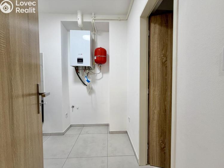 Rent apartment 1+1 Praha, Hartigova 1185/102 č. 4