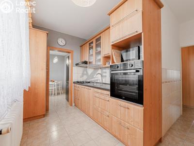 Sale apartment 4+1 Ostrava, Krestova č. 23