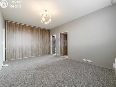 Sale apartment 4+1 Ostrava, Krestova č. 8
