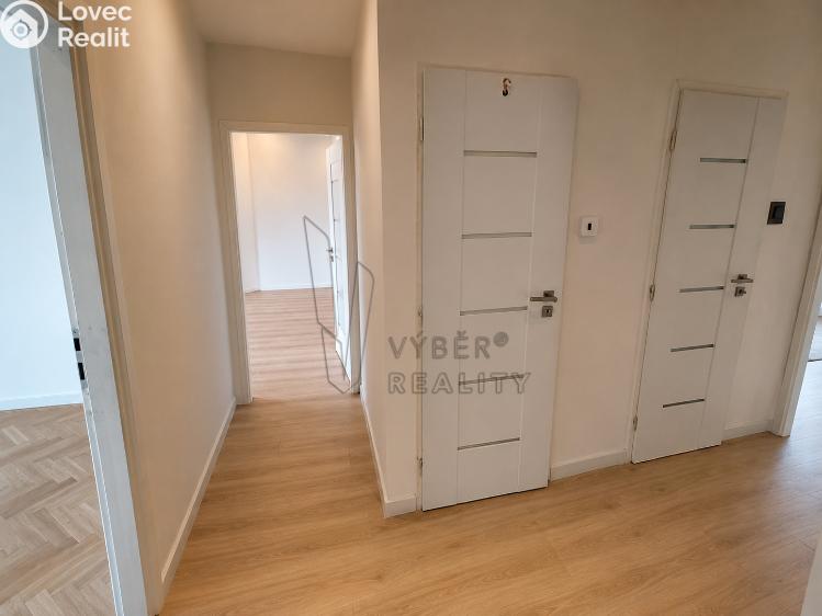 Sale apartment 3+KK Praha, Bělčická č. 5