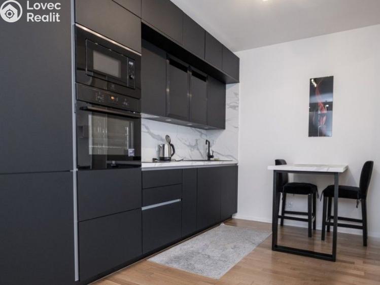 Sale apartment 2+KK Praha, Krásova č. 3