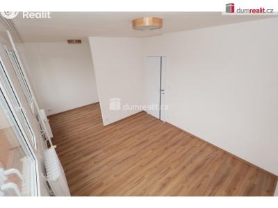 Аренда квартиры 2+KK Praha 9, Veltruská č. 17