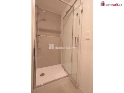 Аренда квартиры 2+KK Praha 9, Veltruská č. 21