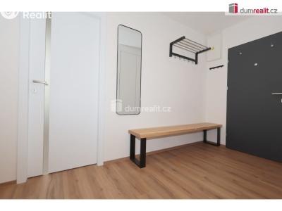 Аренда квартиры 2+KK Praha 9, Veltruská č. 23
