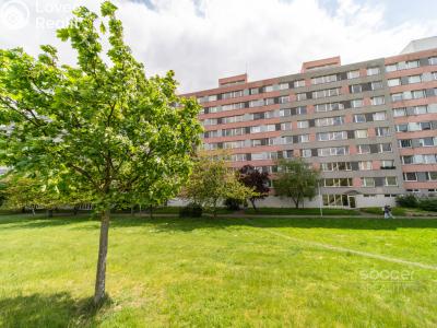 Sale apartment 3+1 Praha, Konstantinova č. 9