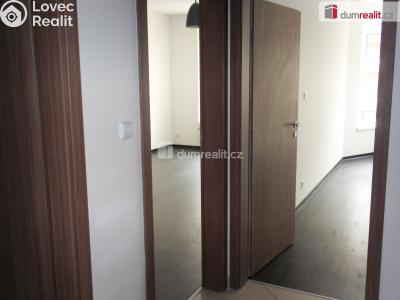 Аренда квартиры 2+KK Praha 9, Zakšínská č. 10