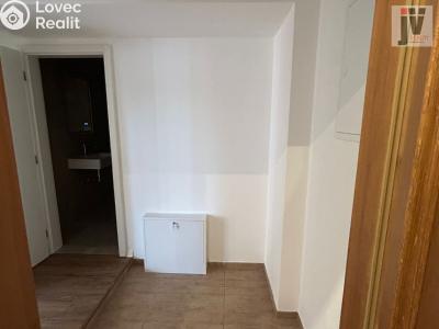 Аренда квартиры 2+1 Šťáhlavy, Dr. Holuba 111 č. 9