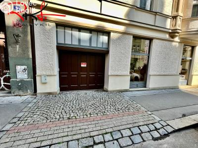 Аренда квартиры 6 и больше Praha, Ovenecká č. 25