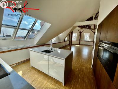 Rent apartment 6 and more Praha, Ovenecká č. 6