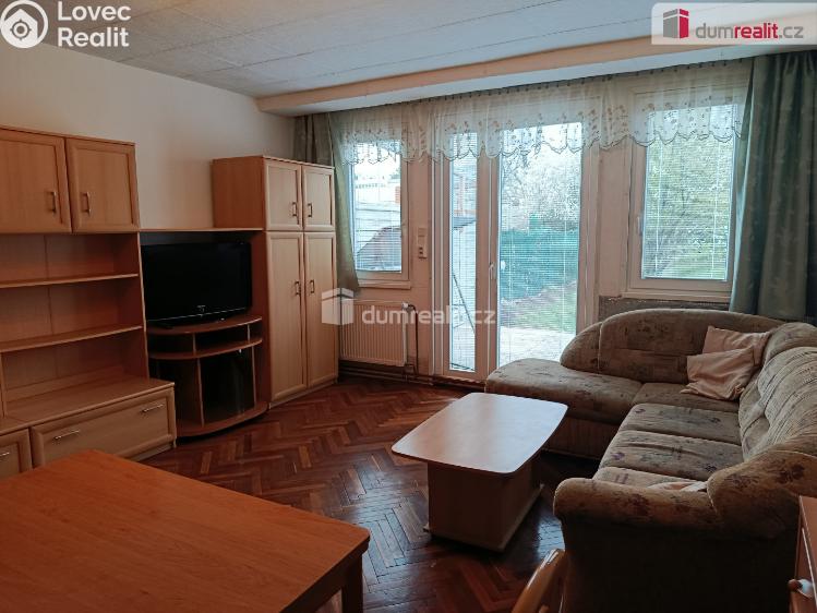 Rent apartment 2+KK Praha 19, Toužimská č. 3