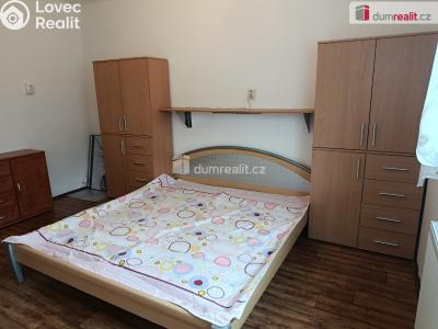 Аренда квартиры 2+KK Praha 19, Toužimská č. 10