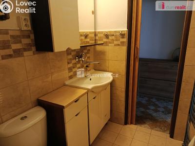 Аренда квартиры 2+KK Praha 19, Toužimská č. 15