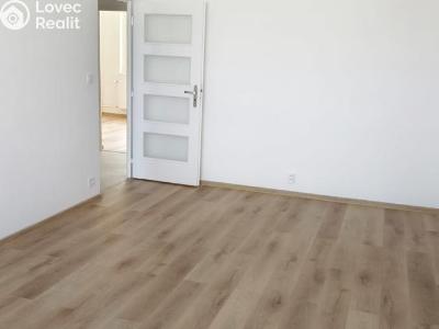 Аренда квартиры 3+1 Jirkov, U Stadionu 1504 č. 11