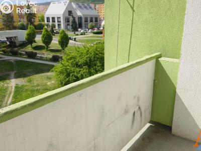 Аренда квартиры 3+1 Jirkov, U Stadionu 1504 č. 16