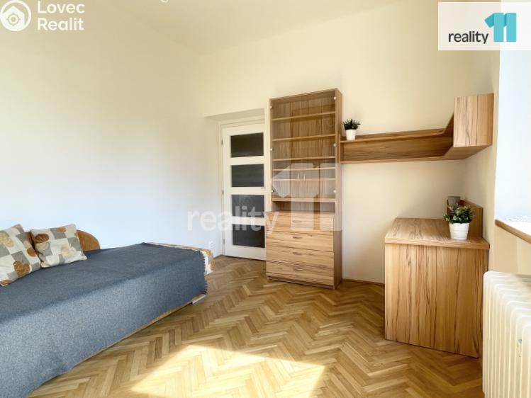 Pronájem bytu 3+1 Praha 3, Biskupcova č. 5