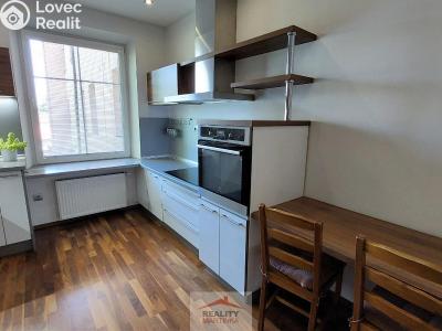 Продаж квартири 4+1 Valašské Meziříčí, Nerudova č. 27