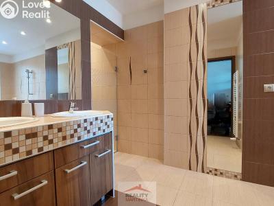 Продаж квартири 4+1 Valašské Meziříčí, Nerudova č. 35