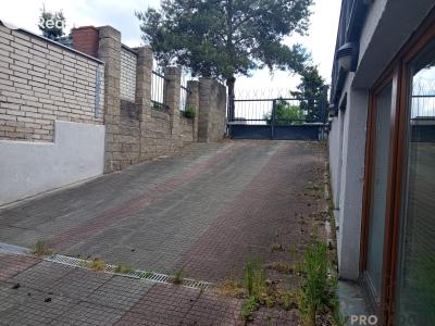 Оренда квартири 1+KK Praha, Lumiérů č. 6