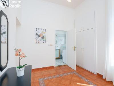 Оренда квартири 3+1 Praha, Vyšehradská č. 9