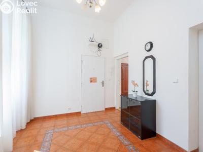 Оренда квартири 3+1 Praha, Vyšehradská č. 12