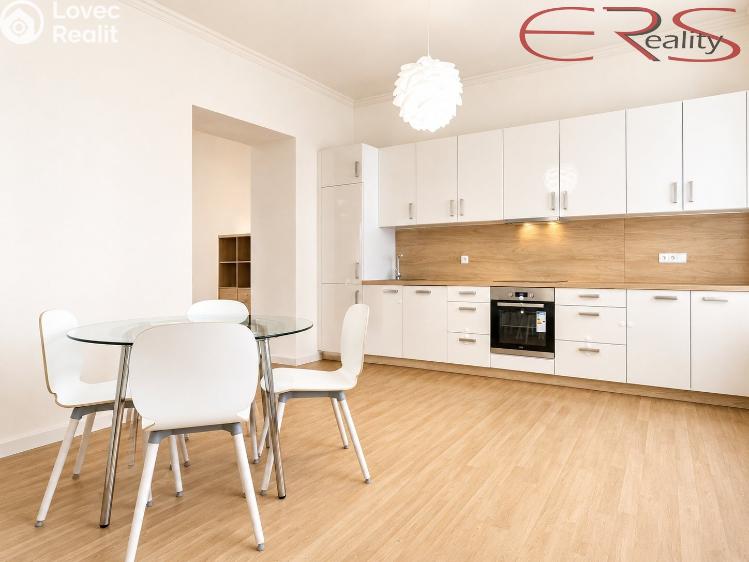 Rent apartment 2+1 Jablonec nad Nisou, Komenského 23/7 č. 1