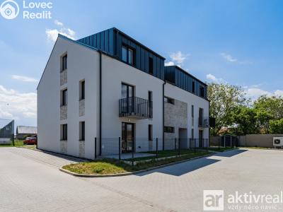 Pronájem bytu 2+KK Ovčáry, Na Bulánce 330 č. 15