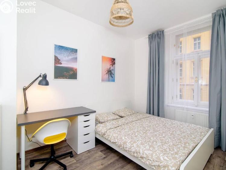 Rent apartment 2+KK Praha, Sokolovská 106/42 č. 3