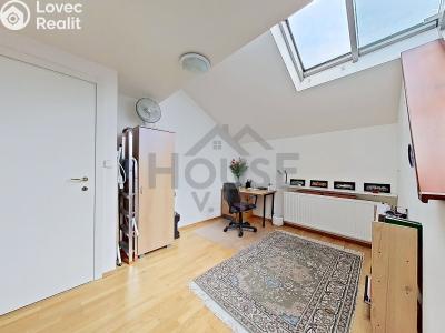 Sale apartment 5+1 Praha, Paťanka č. 15