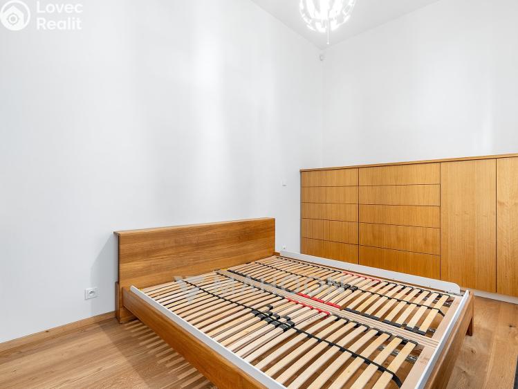 Продаж квартири 2+KK Praha, Plzeňská 165/46 č. 5