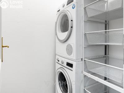 Sale apartment 2+KK Praha, Plzeňská č. 13