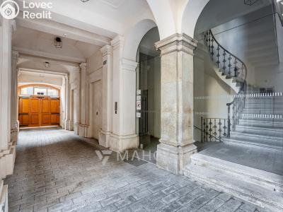 Sale apartment 2+KK Praha, Plzeňská č. 19
