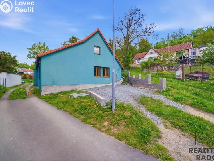 Sale family house Leština č. 1
