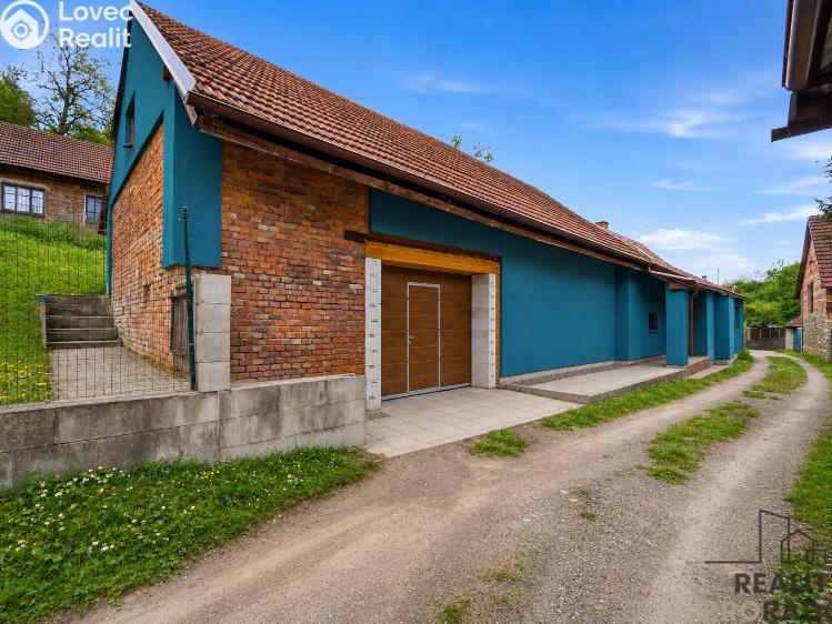 Sale family house Leština č. 2