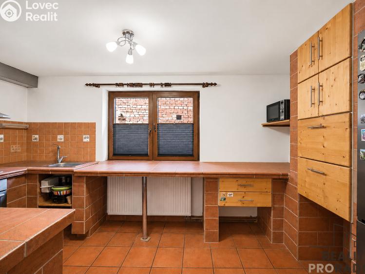 Sale family house Leština č. 5