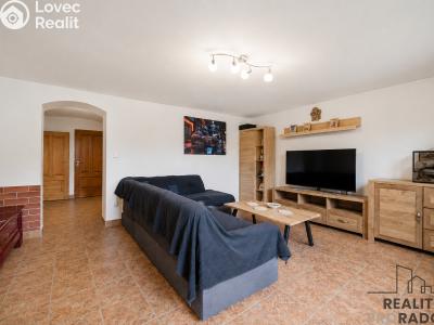 Sale family house Leština č. 8