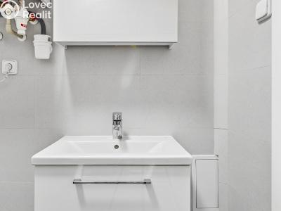 Pronájem bytu 2+KK Praha, Na Pankráci č. 12