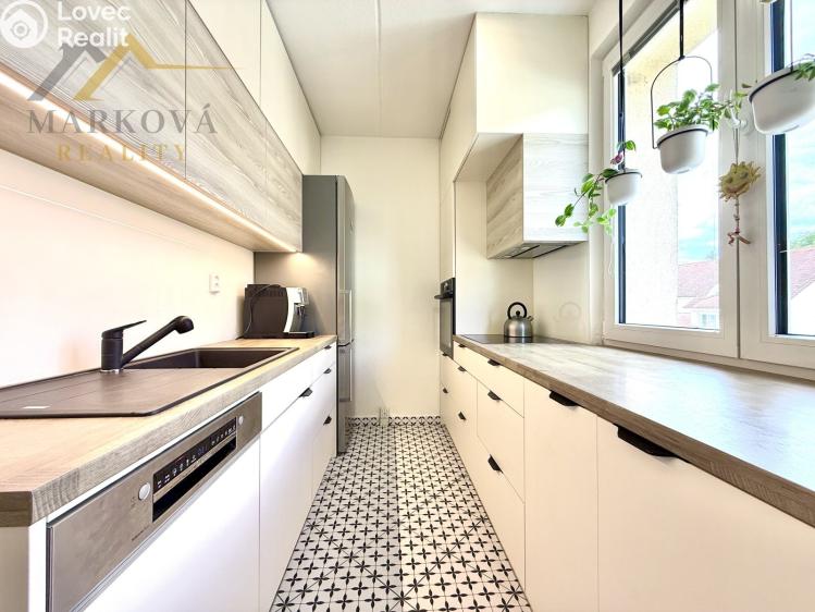 Sale apartment 5+1 Hluboká nad Vltavou, Nerudova 827 č. 2