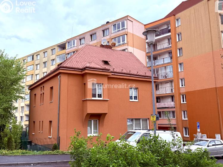 Sale apartment 1+1 Karlovy Vary, Hlávkova č. 4