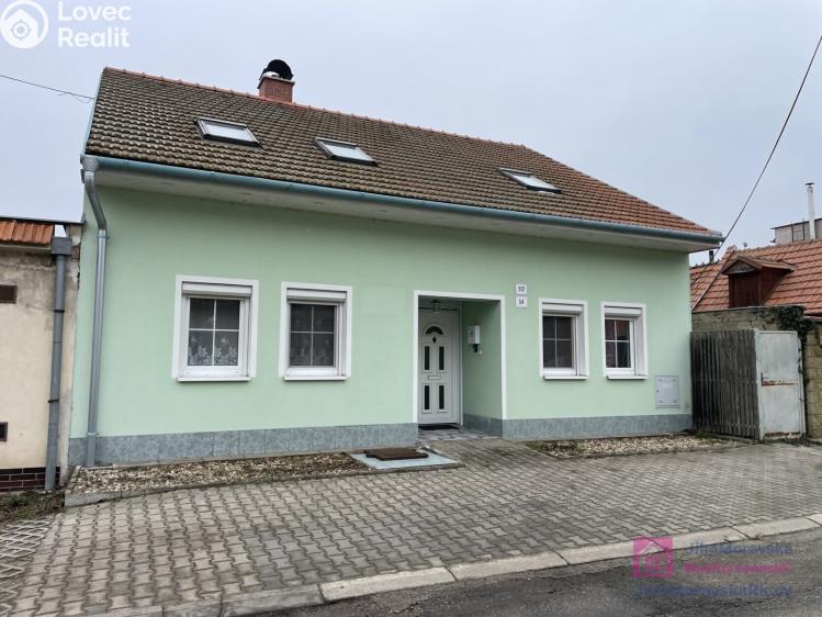 Продаж готелі Břeclav, Julia Fučíka 117/54 č. 2