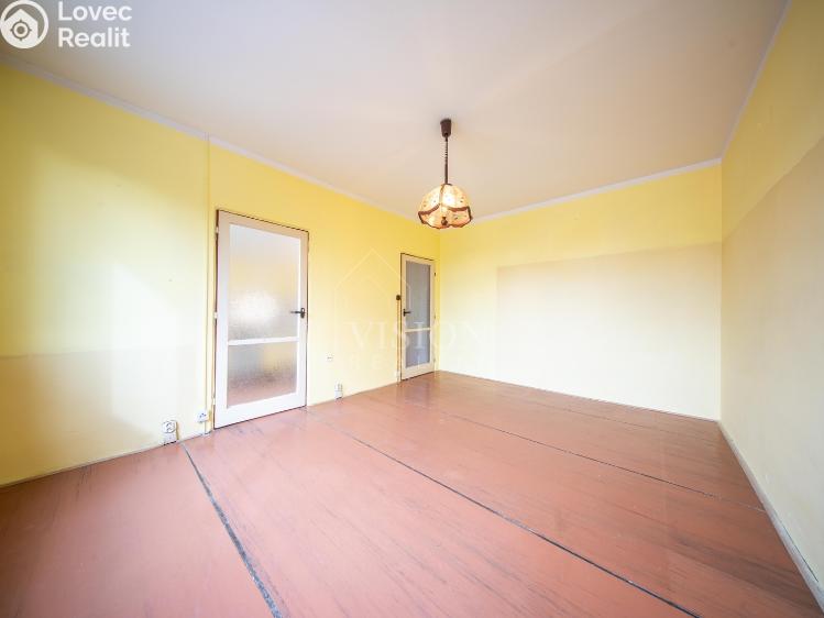 Sale apartment 2+1 Jindřichův Hradec, sídliště U Nádraží č. 3