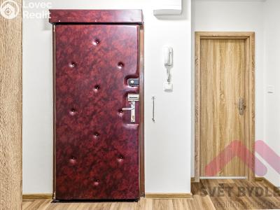 Аренда квартиры 2+KK Praha, Zelenohorská č. 21