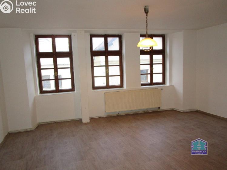Pronájem bytu 1+KK Stříbro, Husova 95 č. 5