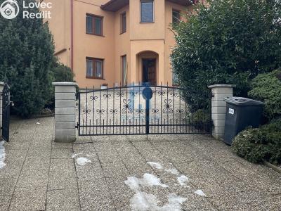 Аренда квартиры 2+KK Praha, Hostavická č. 2