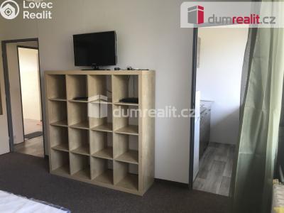 Оренда квартири 1+1 Praha 9, Veltruská č. 7