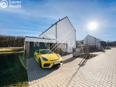 Rent family house Přezletice, Hrušková č. 27