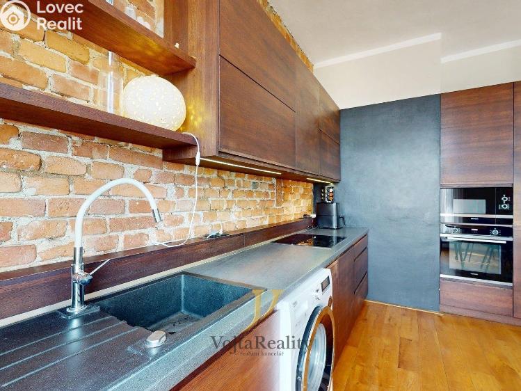 Продаж квартири 4+KK Olomouc, Mozartova č. 3
