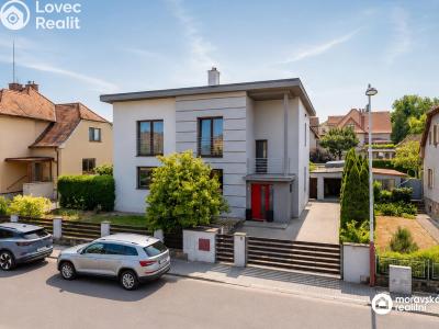 Sale family house Moravský Krumlov, Zahradní 284 č. 32