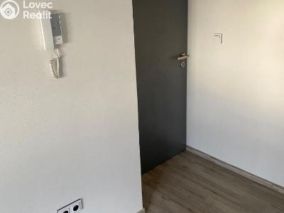 Rent apartment 2+KK Velký Týnec, Zábraní č. 5