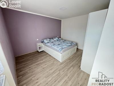 Rent apartment 2+KK Velký Týnec, Zábraní č. 16
