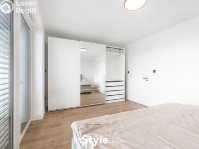 Pronájem bytu 2+KK Staré Město, Svatovítská 583 č. 11